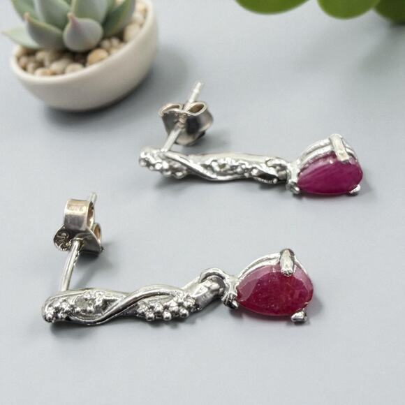 Natural 1.14ct Red Ruby Pear Diamond Dangle Earrings 925 Sterling Silver - Picture 2 of 3